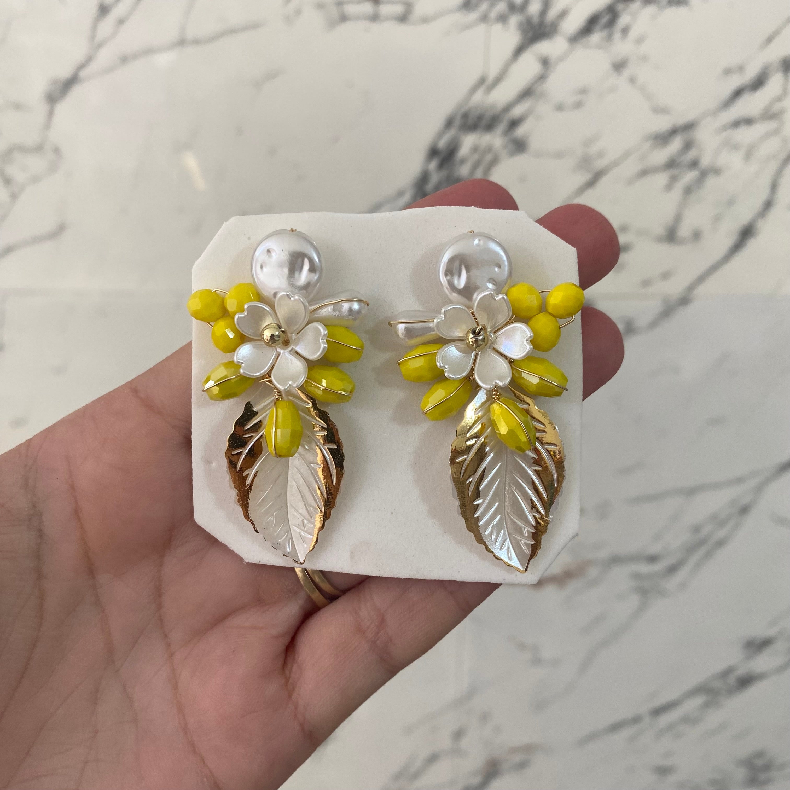 Aretes grandes