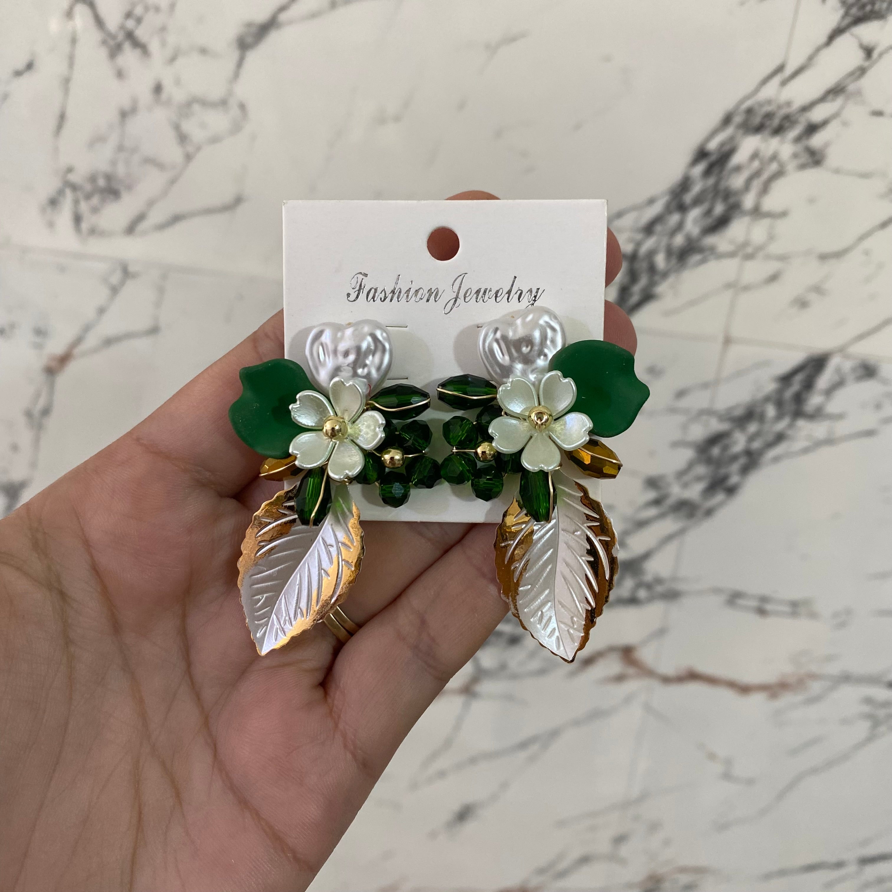 Aretes grandes