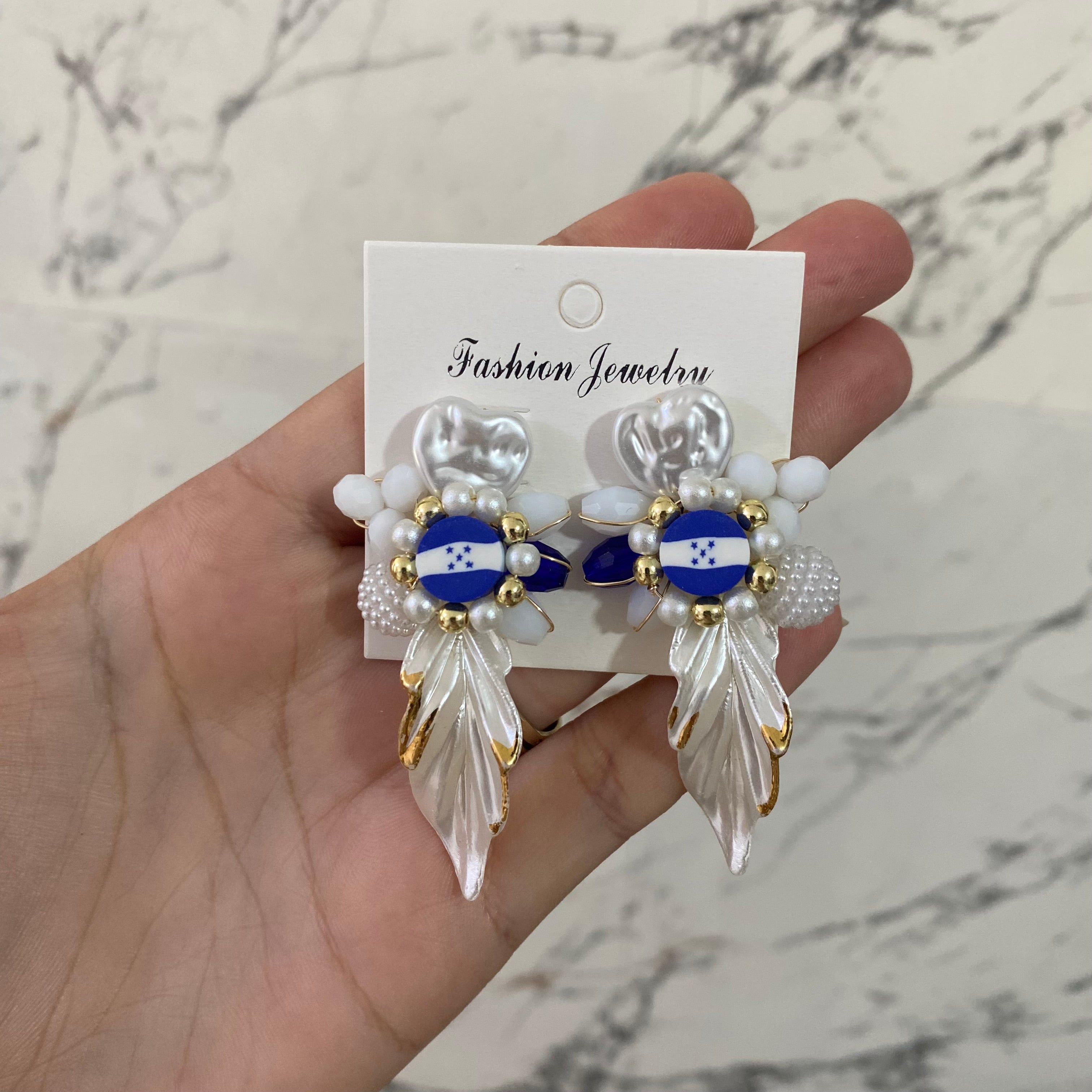 Aretes con bandera de Honduras