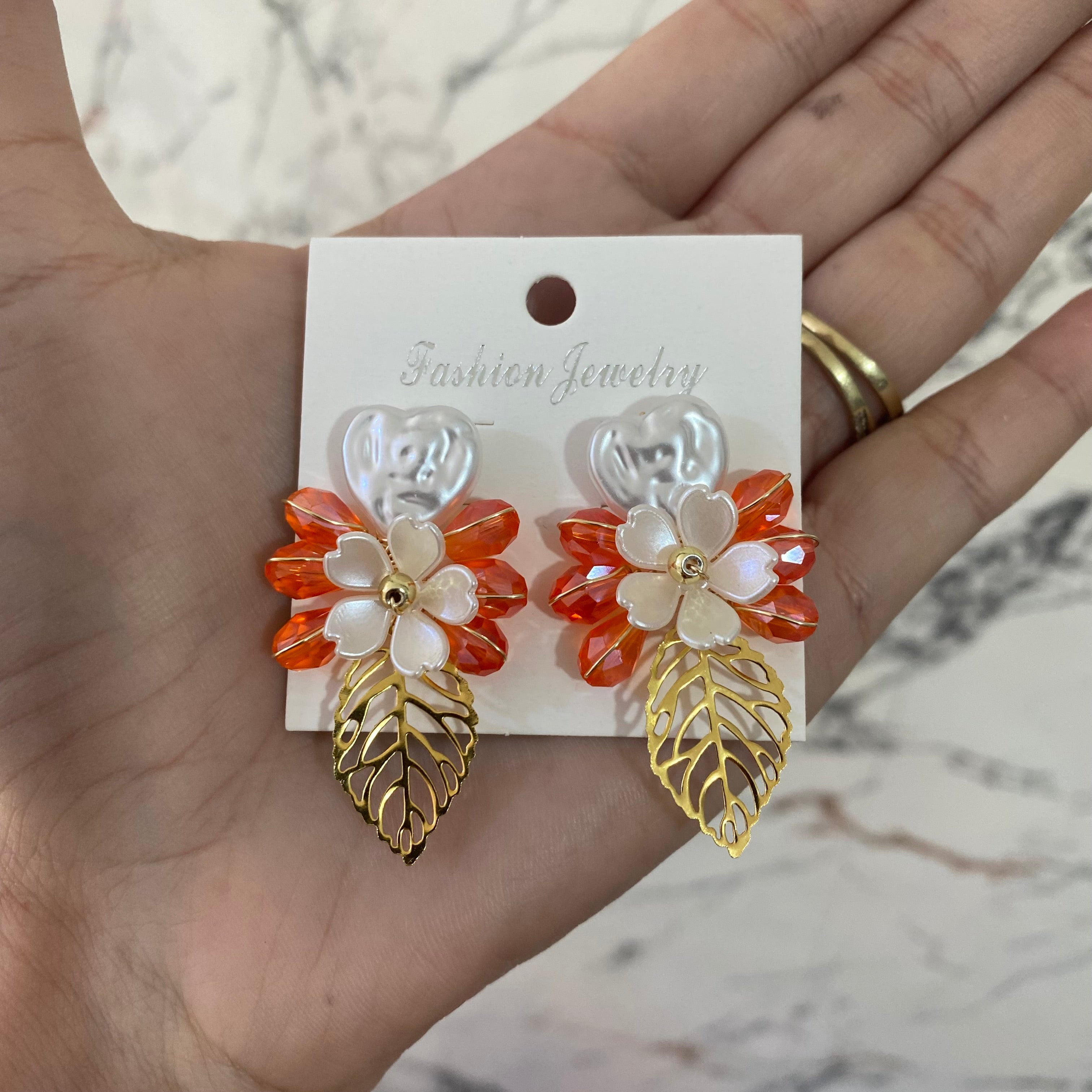 Aretes con Hoja