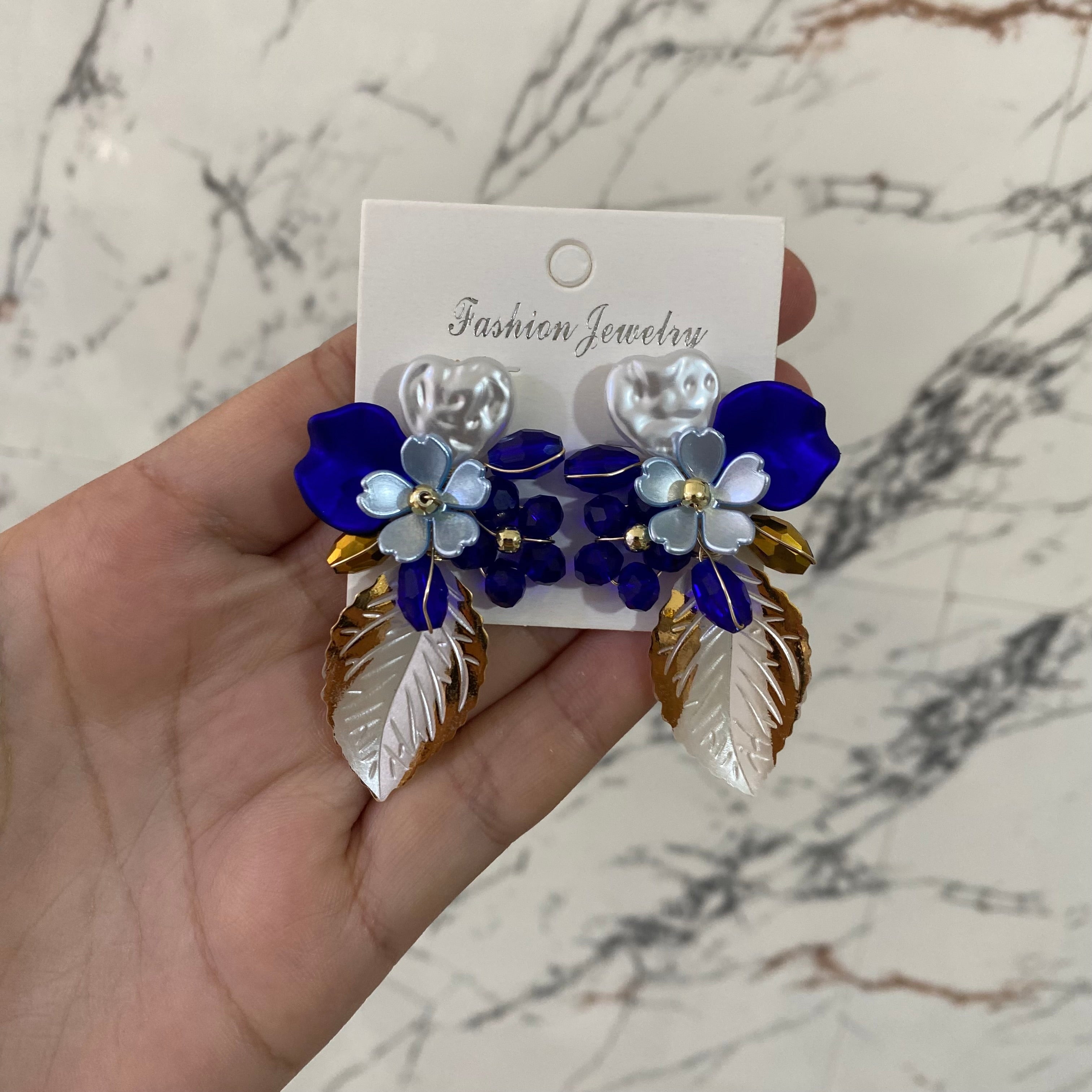 Aretes grandes