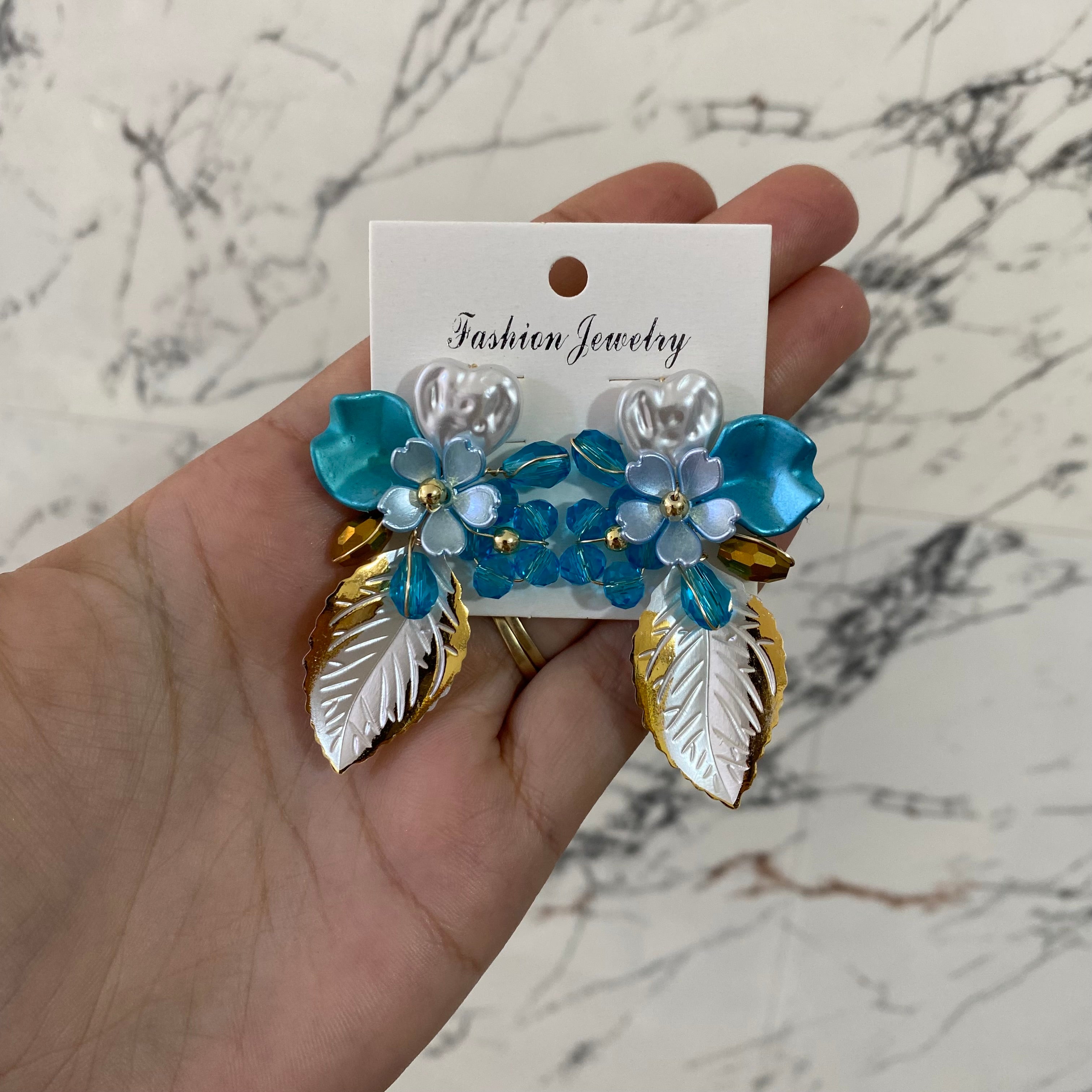 Aretes grandes